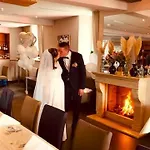 酒店 Weinhotel Eltvinum 3*