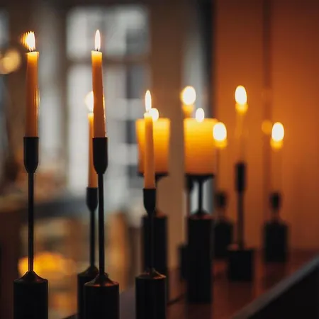 Hotell Weinhotel Eltvinum 3*