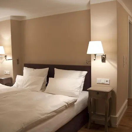 Weinhotel Eltvinum 酒店
